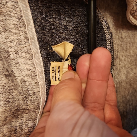 Woolrich Men's 1/4 Zip-Up, Pullover Sweater - Picture 6 of 8